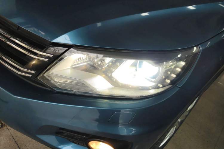 Used Volkswagen Tiguan 2016 2.0 TSI Four-Wheel Drive Elite Version Left Front Headlight