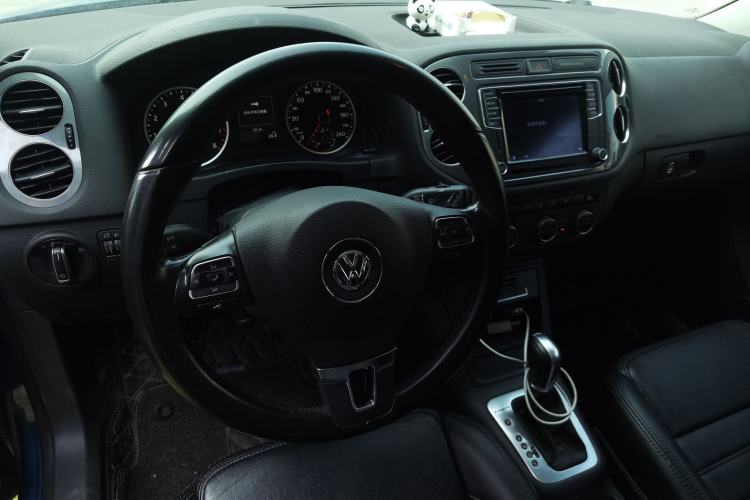 Used Volkswagen Tiguan 2016 2.0 TSI Four-Wheel Drive Standard Version Steering Wheel