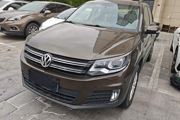 Used Volkswagen Tiguan 2016 300TSI Automatic Two-Wheel Drive Trend Edition Guazi used car, China used car export, Used car for sale, Used cars, Cheapest cars for sale