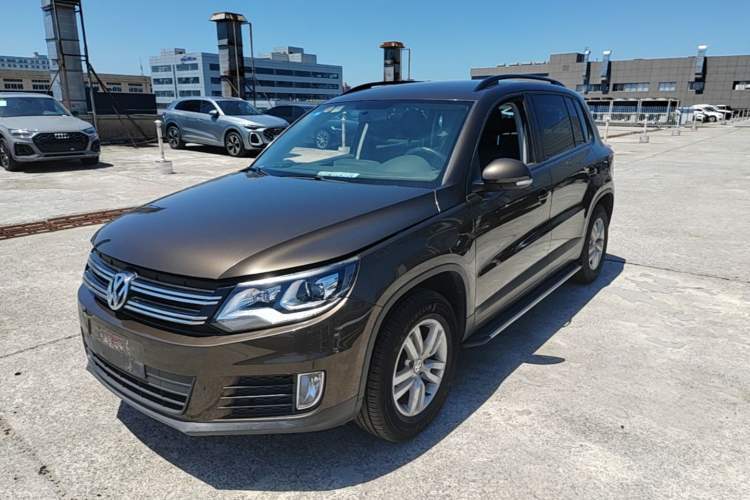 Used Volkswagen Tiguan 2016 300TSI Automatic Two-Wheel Drive Trend Edition Guazi used car, China used car export, Used car for sale, Used  cars, Cheapest cars for sale