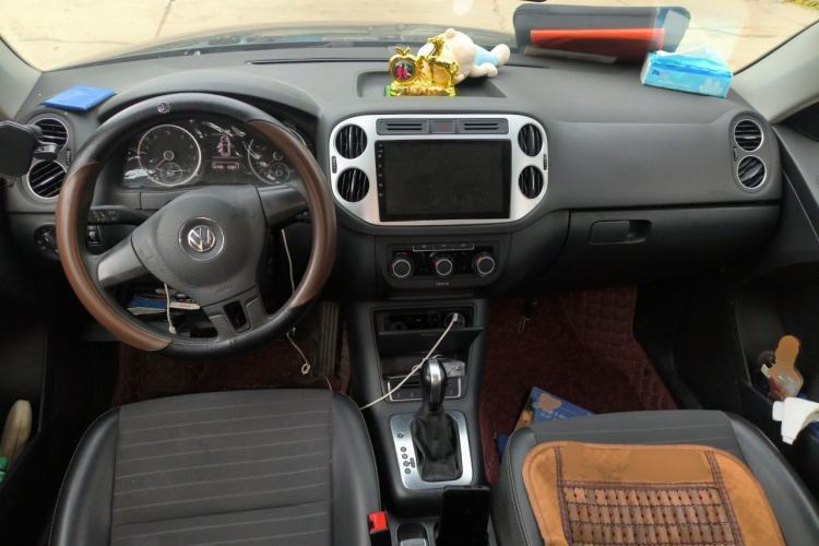 Used Volkswagen Tiguan 2016 280TSI Automatic Two-Wheel-Drive Silk Road Style Edition Center Console