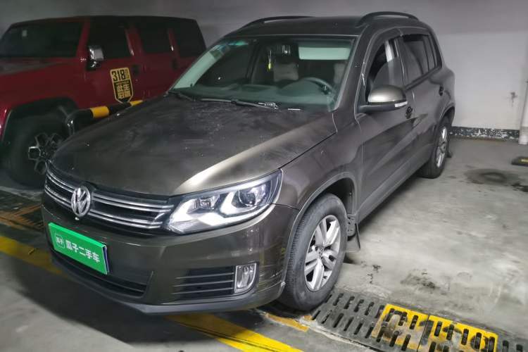 Used Volkswagen Tiguan 2016 300TSI Automatic Two-Wheel Drive Trend Edition Guazi used car, China used car export, Used car for sale, Used cars, Cheapest cars for sale