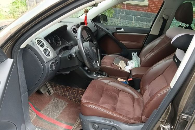 Used Volkswagen Tiguan 2016 330TSI Automatic All-Wheel-Drive Flagship Edition Driver Seat