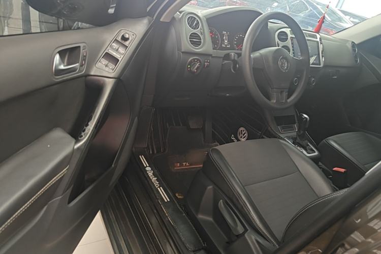 Used Volkswagen Tiguan 2016 300TSI Automatic Two-Wheel Drive Trend Edition Driver Seat