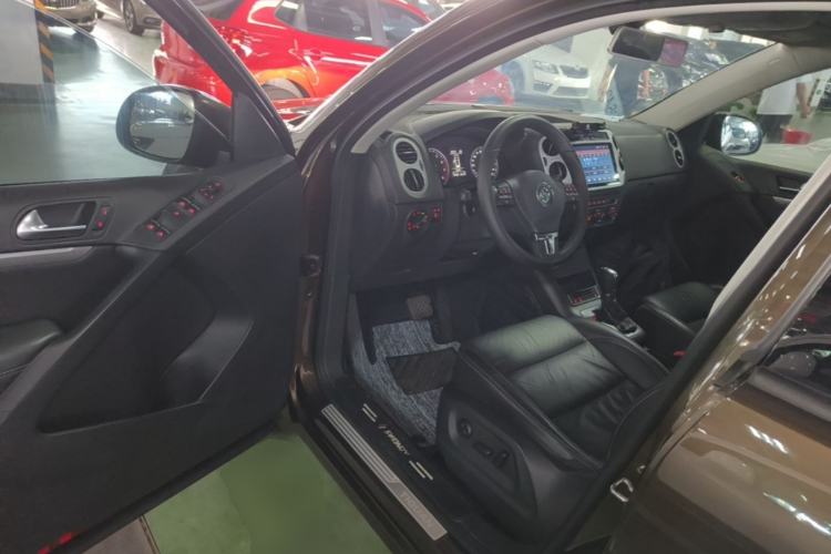 Used Volkswagen Tiguan 2016 280TSI Automatic Two-Wheel Drive Silk Road Comfort Edition Driver Seat