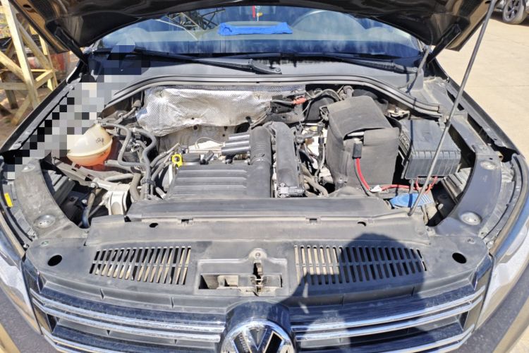 Used Volkswagen Tiguan 2016 280TSI Automatic Two-Wheel Drive Silk Road Comfort Edition Engine Bay