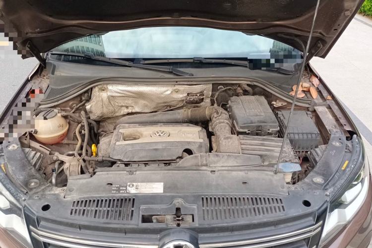 Used Volkswagen Tiguan 2016 300TSI Automatic All-Wheel Drive Luxury Edition Engine Bay