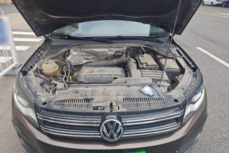 Used Volkswagen Tiguan 2016 300TSI Automatic Two-Wheel Drive Comfort Edition Engine Bay