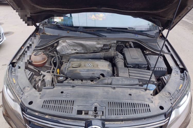 Used Volkswagen Tiguan 2016 300TSI Automatic Two-Wheel Drive Luxury Edition Engine Bay