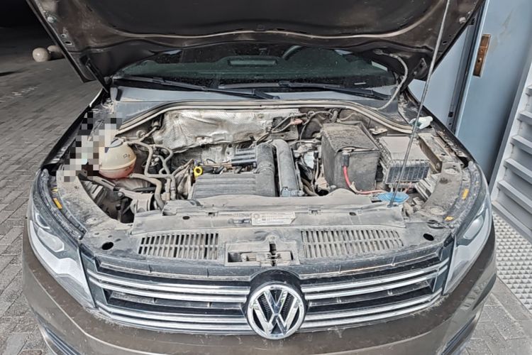 Used Volkswagen Tiguan 2016 280TSI Automatic Two-Wheel-Drive Silk Road Style Edition Engine Bay