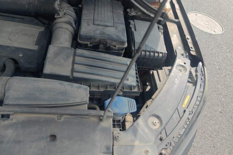 Used Volkswagen Tiguan 2016 300TSI Automatic Two-Wheel Drive Comfort Edition Engine Bay Left