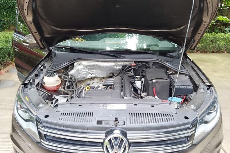 Used Volkswagen Tiguan 2016 280TSI Automatic Two-Wheel Drive Silk Road Comfort Edition Engine Bay