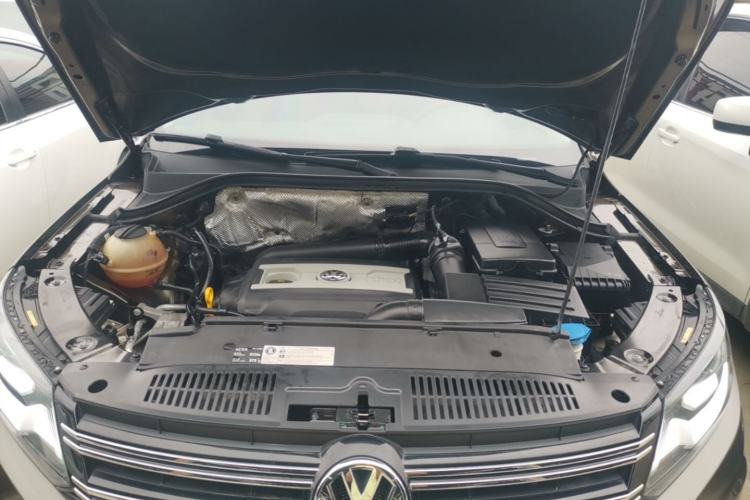 Used Volkswagen Tiguan 2016 300TSI Automatic Two-Wheel Drive Trend Edition Engine Bay