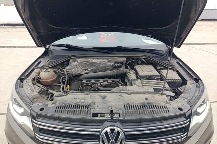 Used Volkswagen Tiguan 2016 300TSI Automatic Two-Wheel Drive Comfort Edition Engine Bay