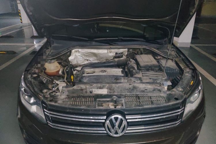 Used Volkswagen Tiguan 2016 300TSI Automatic Two-Wheel Drive Trend Edition Engine Bay