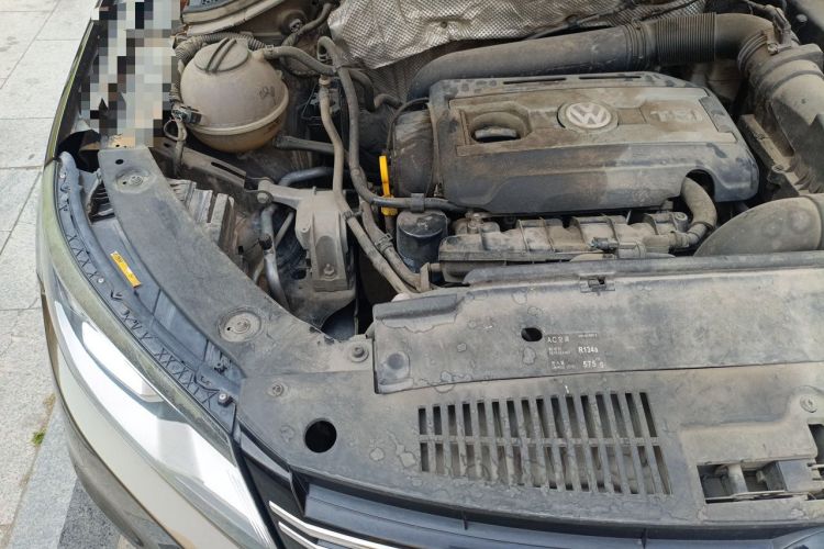 Used Volkswagen Tiguan 2016 300TSI Automatic Two-Wheel Drive Comfort Edition Engine Bay Right