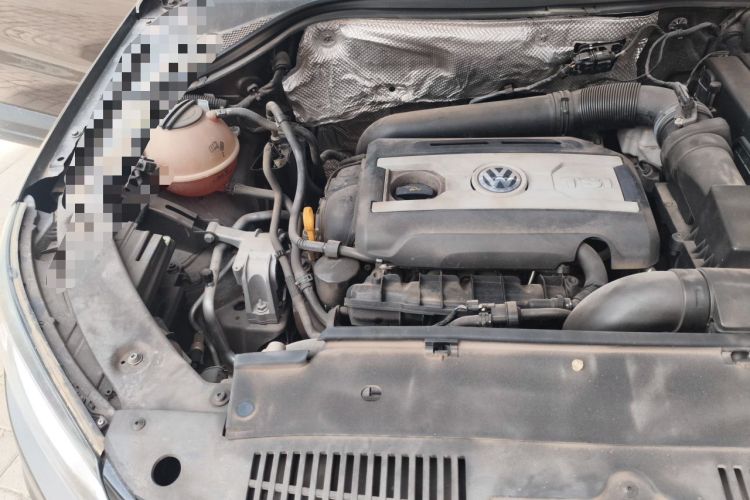 Used Volkswagen Tiguan 2016 300TSI Automatic Two-Wheel Drive Trend Edition Engine Bay Right