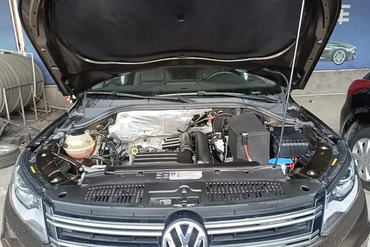 Used Volkswagen Tiguan 2016 280TSI Automatic Two-Wheel Drive Silk Road Comfort Edition Engine Bay