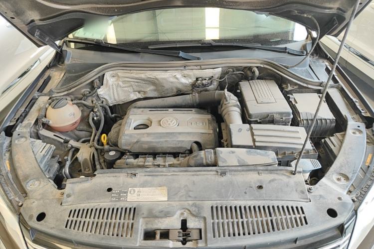 Used Volkswagen Tiguan 2016 300TSI Automatic Two-Wheel Drive Trend Edition Engine Bay