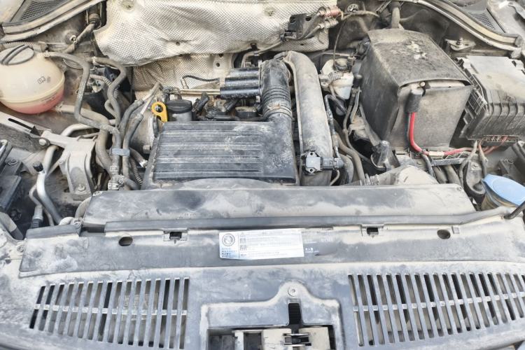 Used Volkswagen Tiguan 2016 280TSI Automatic Two-Wheel Drive Silk Road Comfort Edition Engine Bay