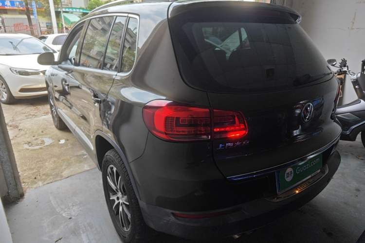 Used Volkswagen Tiguan 2016 300TSI Automatic Two-Wheel Drive Luxury Edition Exterior 2