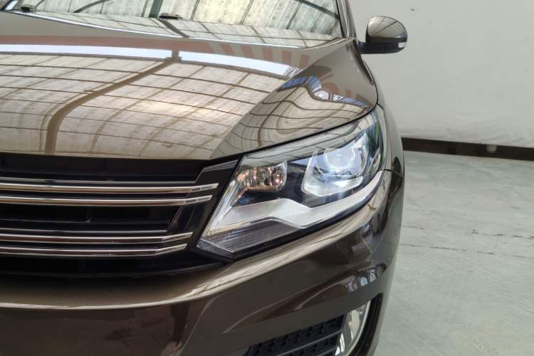 Used Volkswagen Tiguan 2016 300TSI Automatic Two-Wheel Drive Luxury Edition Exterior 2