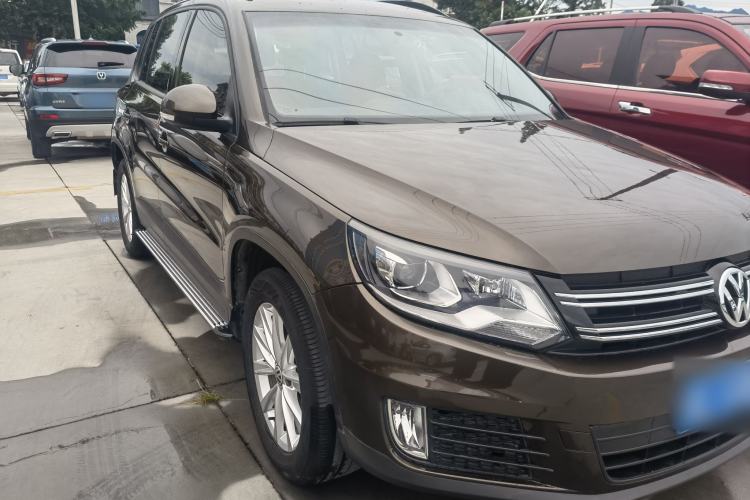 Used Volkswagen Tiguan 2016 280TSI Automatic Two-Wheel-Drive Silk Road Style Edition Exterior 2