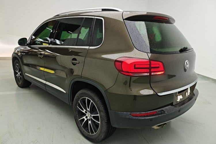 Used Volkswagen Tiguan 2016 300TSI Automatic All-Wheel Drive Luxury Edition Exterior 2