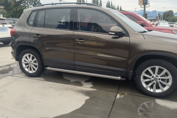 Used Volkswagen Tiguan 2016 280TSI Automatic Two-Wheel-Drive Silk Road Style Edition Exterior 3