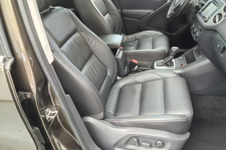 Used Volkswagen Tiguan 2016 300TSI Automatic Two-Wheel Drive Luxury Edition Exterior 4