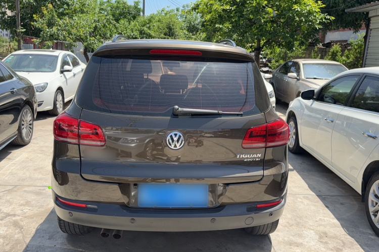 Used Volkswagen Tiguan 2016 280TSI Automatic Two-Wheel-Drive Silk Road Style Edition Exterior 4