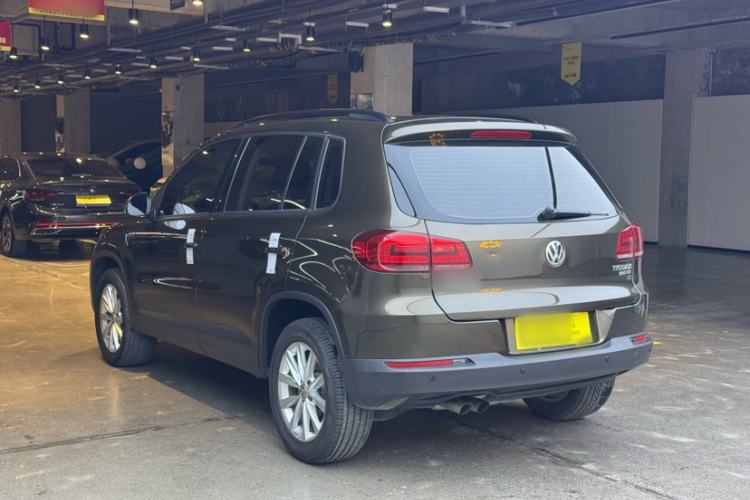 Used Volkswagen Tiguan 2016 280TSI Automatic Two-Wheel-Drive Silk Road Style Edition Exterior 4