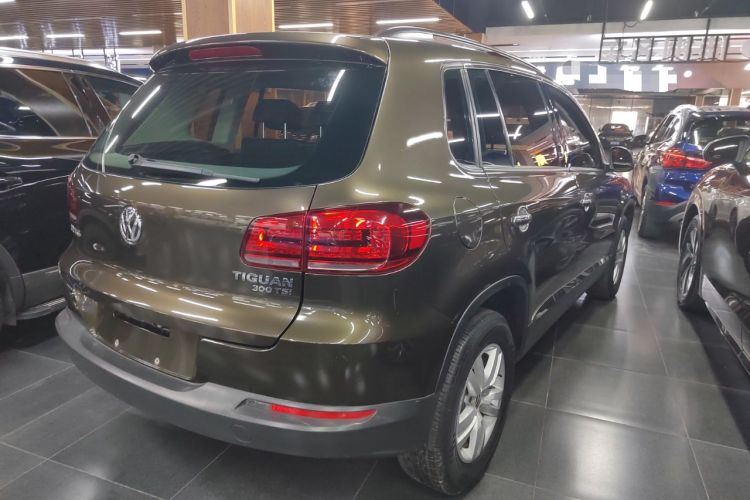 Used Volkswagen Tiguan 2016 300TSI Automatic Two-Wheel Drive Trend Edition Exterior 5