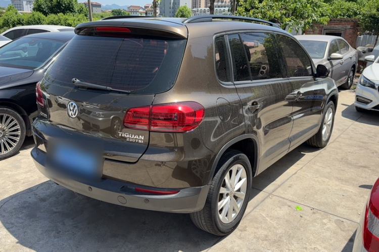 Used Volkswagen Tiguan 2016 280TSI Automatic Two-Wheel-Drive Silk Road Style Edition Exterior 5