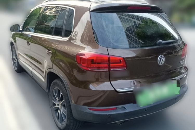 Used Volkswagen Tiguan 2016 300TSI Automatic All-Wheel Drive Luxury Edition Exterior 5