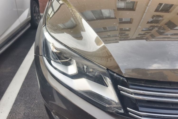 Used Volkswagen Tiguan 2016 300TSI Automatic Two-Wheel Drive Trend Edition Exterior 5
