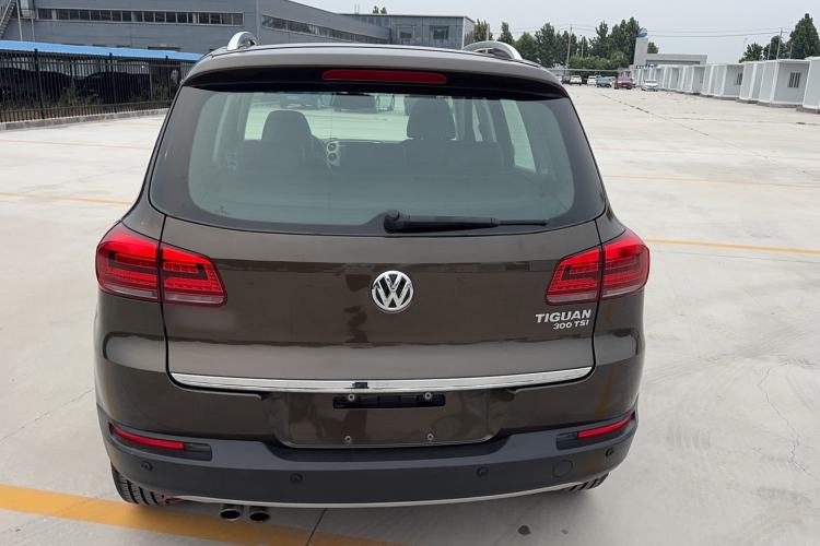 Used Volkswagen Tiguan 2016 300TSI Automatic Two-Wheel Drive Luxury Edition Exterior 6