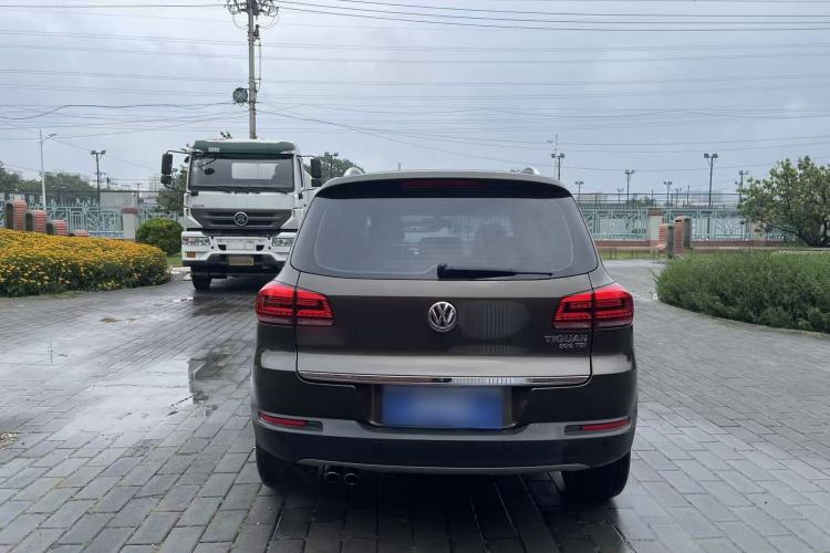 Used Volkswagen Tiguan 2016 300TSI Automatic All-Wheel Drive Luxury Edition Exterior 6