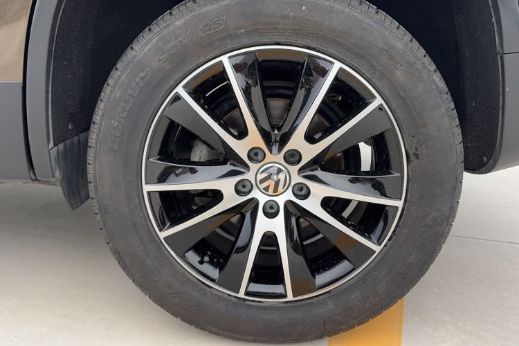 Used Volkswagen Tiguan 2016 300TSI Automatic Two-Wheel Drive Luxury Edition Exterior 7