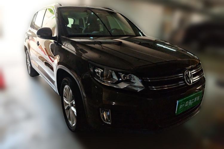 Used Volkswagen Tiguan 2016 280TSI Automatic Two-Wheel-Drive Silk Road Style Edition Front Right 45 Deg