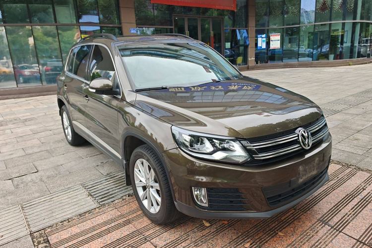 Used Volkswagen Tiguan 2016 280TSI Automatic Two-Wheel-Drive Silk Road Style Edition Front Right 45 Deg