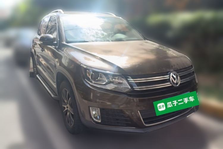 Used Volkswagen Tiguan 2016 300TSI Automatic Two-Wheel Drive Luxury Edition Front Right 45 Deg