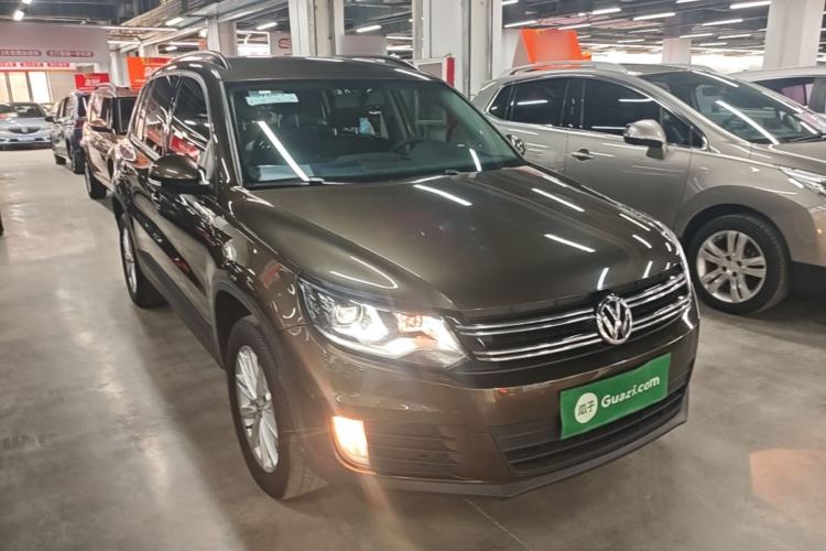 Used Volkswagen Tiguan 2016 280TSI Automatic Two-Wheel-Drive Silk Road Style Edition Front Right 45 Deg