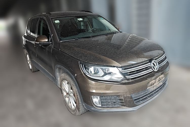 Used Volkswagen Tiguan 2016 280TSI Automatic Two-Wheel-Drive Silk Road Style Edition Front Right 45 Deg