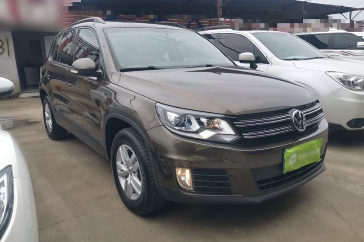 Used Volkswagen Tiguan 2016 300TSI Automatic Two-Wheel Drive Trend Edition Front Right 45 Deg