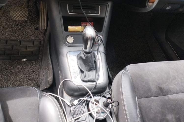 Used Volkswagen Tiguan 2016 330TSI Automatic All-Wheel-Drive Flagship Edition Gear Lever