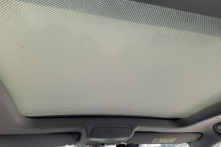 Used Volkswagen Tiguan 2016 280TSI Automatic Two-Wheel Drive Silk Road Comfort Edition Headliner