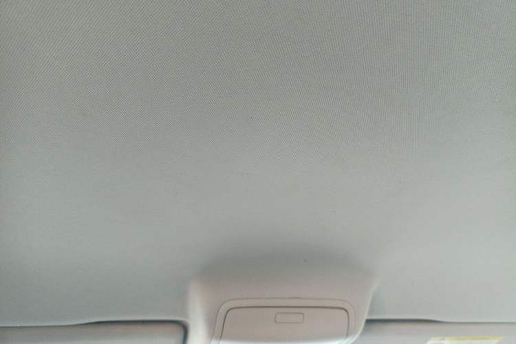 Used Volkswagen Tiguan 2016 300TSI Automatic Two-Wheel Drive Comfort Edition Headliner