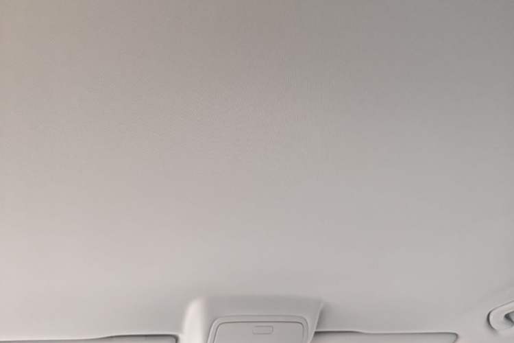 Used Volkswagen Tiguan 2016 280TSI Automatic Two-Wheel-Drive Silk Road Style Edition Headliner