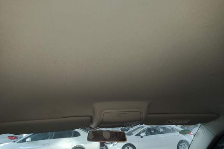 Used Volkswagen Tiguan 2016 280TSI Automatic Two-Wheel-Drive Silk Road Style Edition Headliner